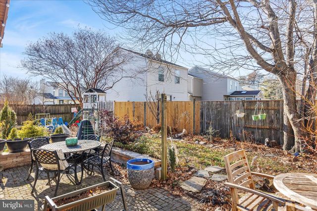 7914 LEEDS DR, Pasadena, MD 21122