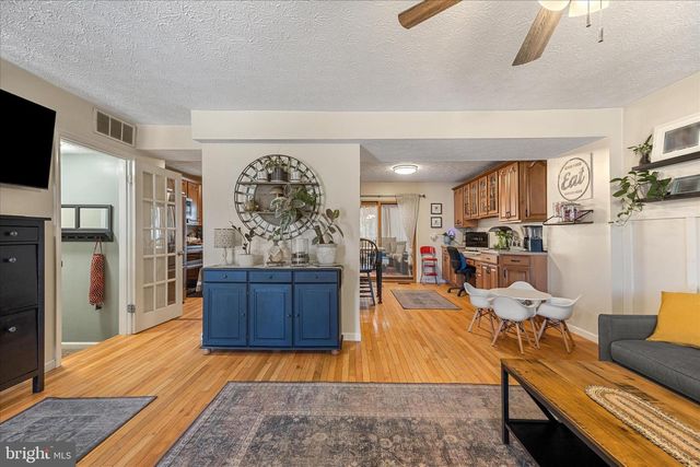 7914 LEEDS DR, Pasadena, MD 21122