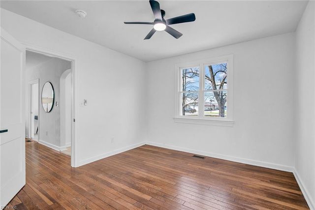 614 Briarfield RD, Newport News, VA 23605