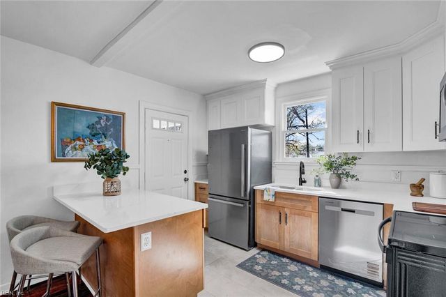 614 Briarfield RD, Newport News, VA 23605