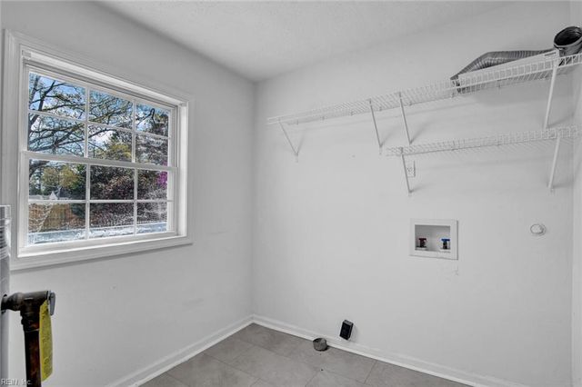 614 Briarfield RD, Newport News, VA 23605