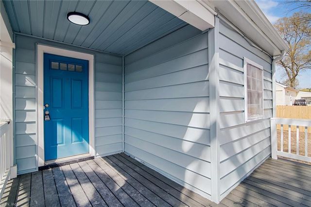 614 Briarfield RD, Newport News, VA 23605