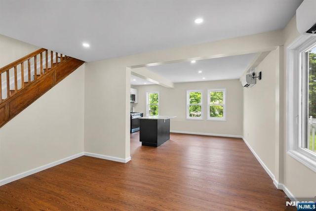 731 Humboldt Street, Secaucus, NJ 07094