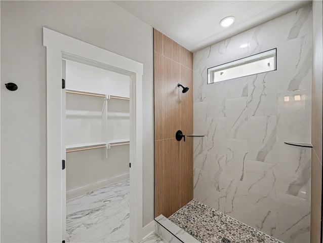 52 Claxton Drive, Bella Vista, AR 72714