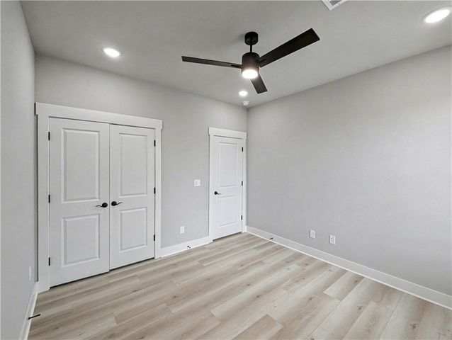 52 Claxton Drive, Bella Vista, AR 72714