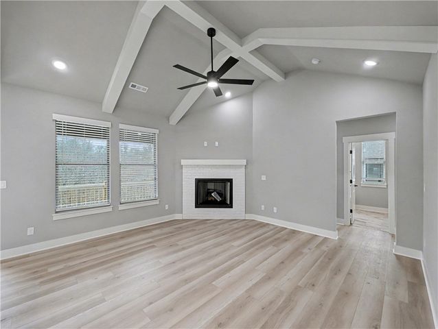 52 Claxton Drive, Bella Vista, AR 72714