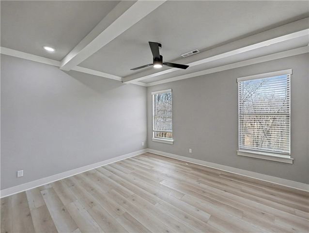 52 Claxton Drive, Bella Vista, AR 72714