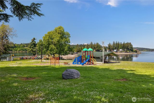 9840 Channel Drive NW, Olympia, WA 98502