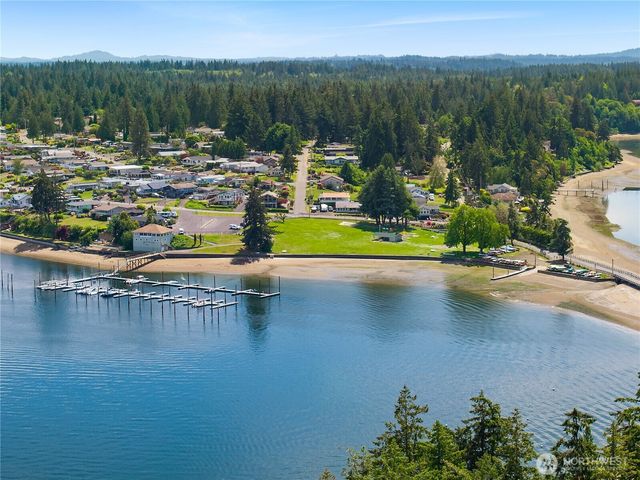 9840 Channel Drive NW, Olympia, WA 98502