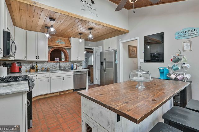 40 Tanglewood Road, Newnan, GA 30263