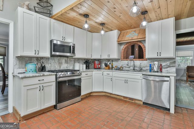 40 Tanglewood Road, Newnan, GA 30263