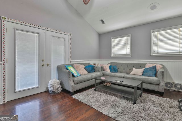 40 Tanglewood Road, Newnan, GA 30263