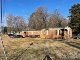 1902 Catherine Simmons Avenue 30, Charlotte, NC 28216