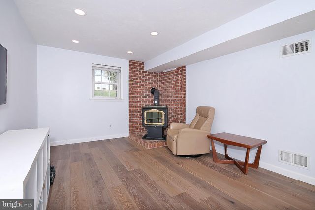 77 E MOHLER CHURCH RD, Ephrata, PA 17522