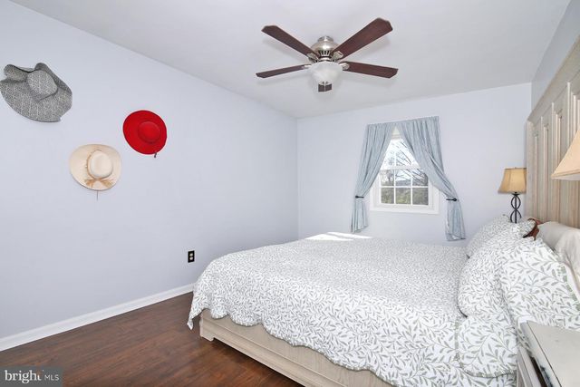 77 E MOHLER CHURCH RD, Ephrata, PA 17522