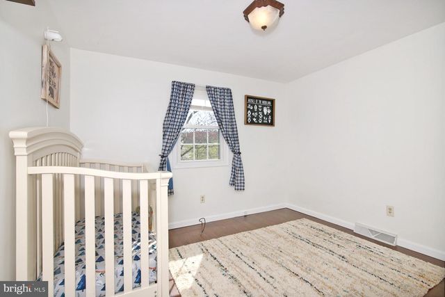 77 E MOHLER CHURCH RD, Ephrata, PA 17522