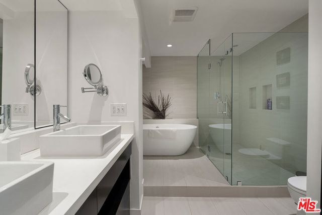 1430 Miller Drive, Los Angeles, CA 90069