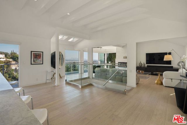 1430 Miller Drive, Los Angeles, CA 90069