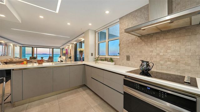 101 SUNSET DRIVE 301, Sarasota, FL 34236