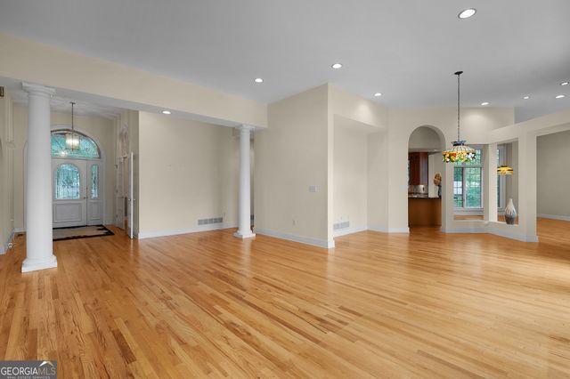 267 Starcross Lane, Jasper, GA 30143