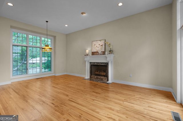 267 Starcross Lane, Jasper, GA 30143