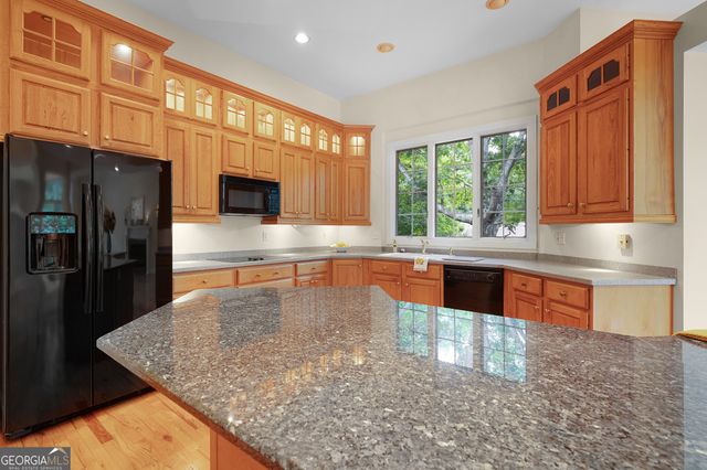 267 Starcross Lane, Jasper, GA 30143