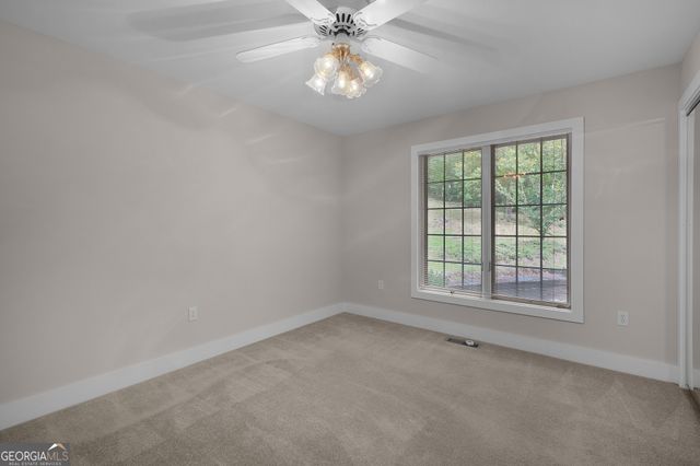 267 Starcross Lane, Jasper, GA 30143