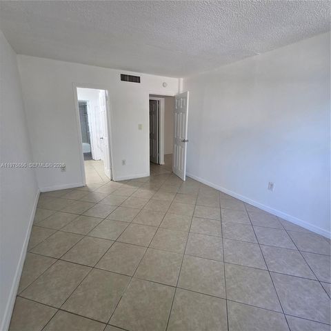 1800 Sans Souci Blvd 312, North Miami, FL 33181