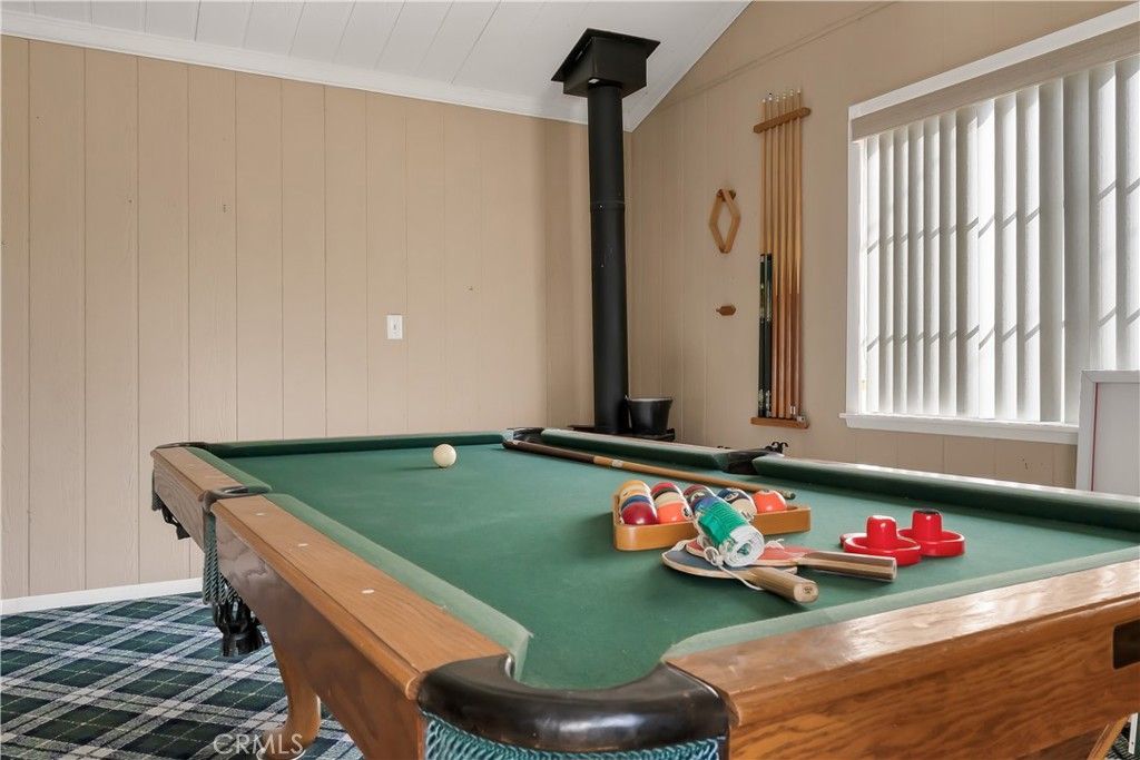 Image 9 of property listing at 25623 Anderson Avenue, Barstow, CA 92311