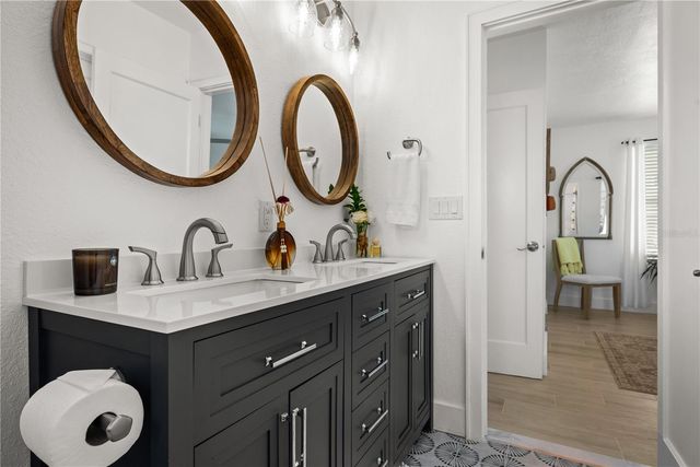 14032 N BAYSHORE DRIVE, Madeira Beach, FL 33708