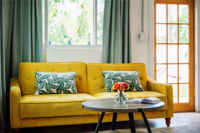 14032 N BAYSHORE DRIVE, Madeira Beach, FL 33708