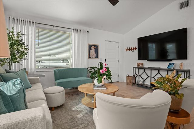 14032 N BAYSHORE DRIVE, Madeira Beach, FL 33708