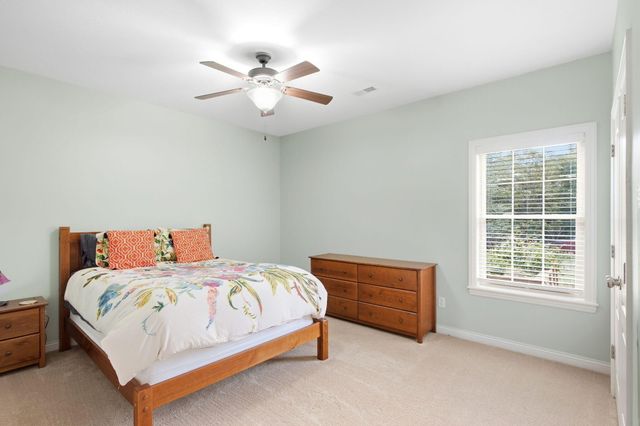 1609 ANDRETTI CIR, Columbia, MO 65201
