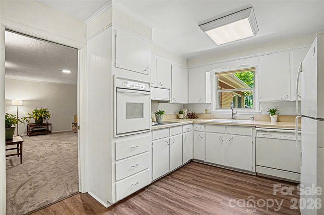 4316 Bellwood Lane, Charlotte, NC 28270