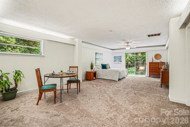 4316 Bellwood Lane, Charlotte, NC 28270