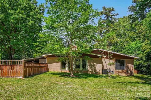 4316 Bellwood Lane, Charlotte, NC 28270