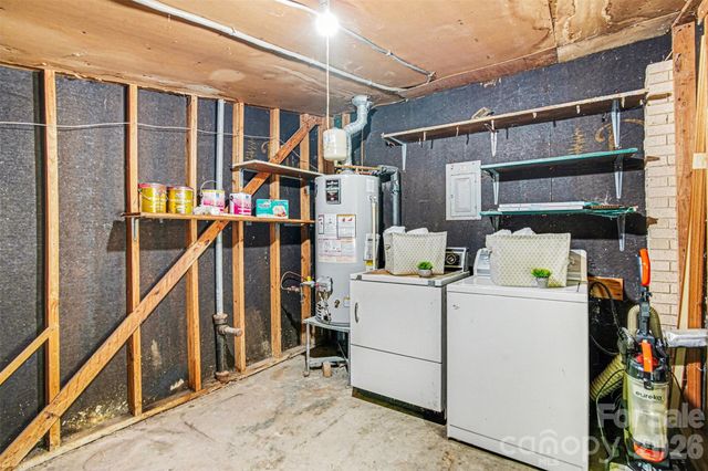 4316 Bellwood Lane, Charlotte, NC 28270