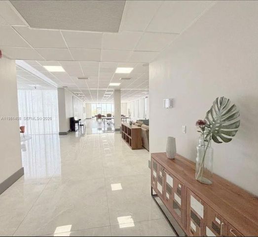 3140 S Ocean Dr 506, Hallandale Beach, FL 33009
