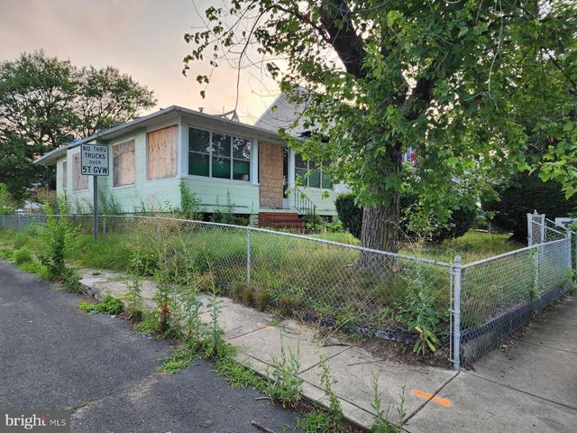 400 BROADVIEW BLVD N, Glen Burnie, MD 21061