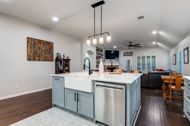 671 Danielle Court, Rockwall, TX 75087