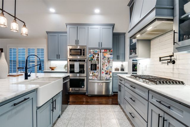 671 Danielle Court, Rockwall, TX 75087