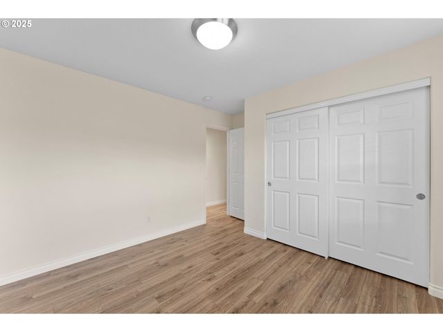 351 ASHWOOD St, Sutherlin, OR 97479