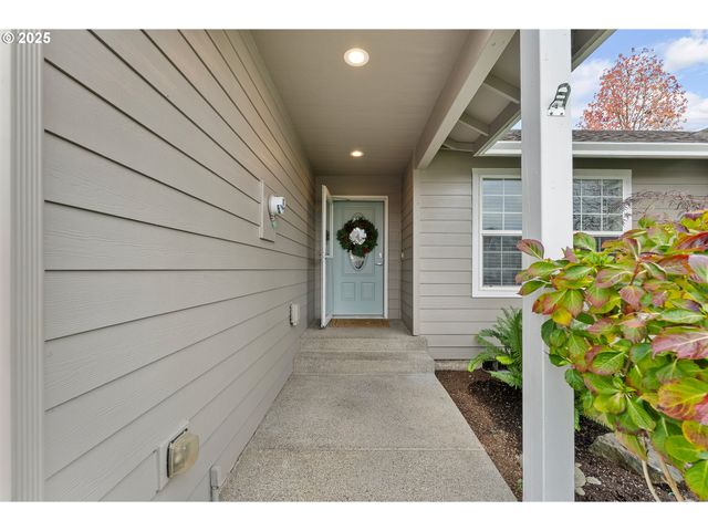 351 ASHWOOD St, Sutherlin, OR 97479