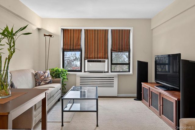 485 E Lincoln Avenue 503, Mount Vernon, NY 10552