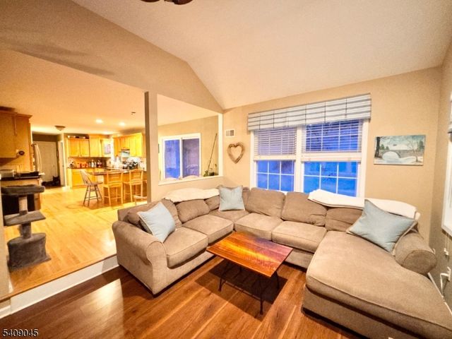 18 Harborside Drive, Vernon Twp., NJ 07461