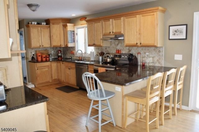 18 Harborside Drive, Vernon Twp., NJ 07461