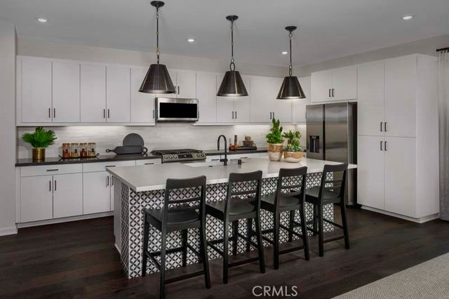 4805 Habitat Drive, Fontana, CA 92336