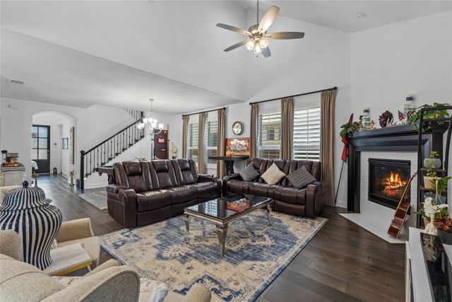 1330 Viridian Park Lane, Arlington, TX 76005