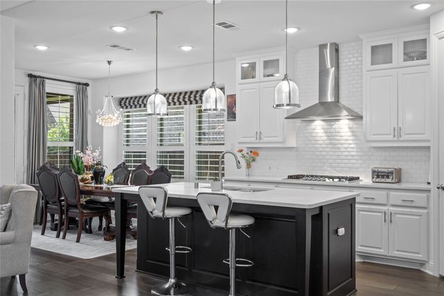 1330 Viridian Park Lane, Arlington, TX 76005