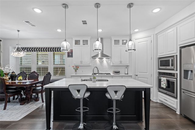 1330 Viridian Park Lane, Arlington, TX 76005